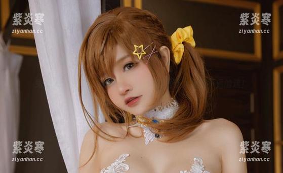 兔兔风情，Azami的写真套图，真是让人捉摸不透的迷！