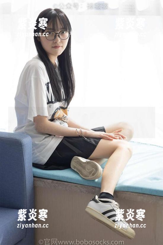BoBoSocks袜啵啵 - 泡芙+Vans帆布鞋=完美组合，这个资源真心不能错过！