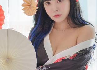 Dami(퀸다미)的白衬衫照片，不只是衣服，更像是灵魂的一种表达？