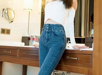 Feilin嗲囡囡 – 顾北北的婚纱日记：化身壁纸中的女主角