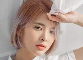 夏天不只要热，还得有Hyoyeon(김효연)的写真！快来下载，感受一波清爽！