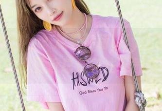 IMiss爱蜜社 – 观看莉莉Lily泳装合集，怪不得我最近总是关注天气预报！