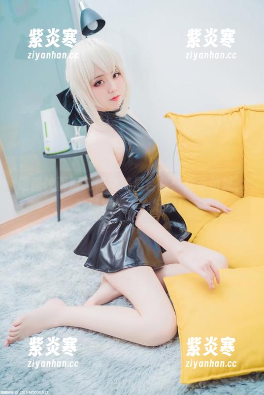 喵糖映画清纯俏皮美眉合集：众多萌妹，难以选择，心好累！
