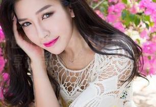 MiStar魅妍社 – FoxYini孟狐狸的泳衣照片，分享背后的那些隐秘或许更吸引人