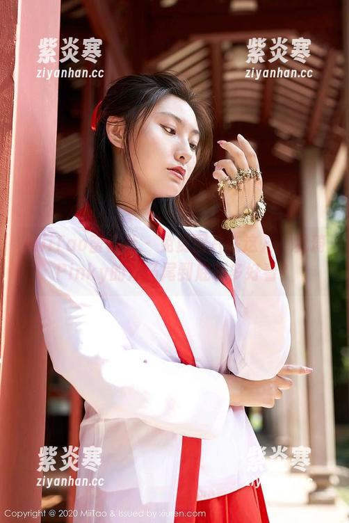 MiiTao蜜桃社-佩琦Pinky MiiTao蜜桃社 - 免费图片在这儿,佩琦Pinky的双马尾到底有多好看?