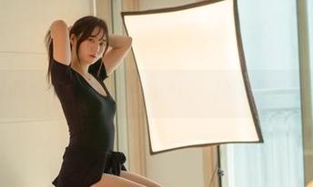直击心扉的长腿魅力，MyuA(뮤아)的写真图包来了！