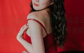 Pia(피아)套装：高清写真，她说自己只是个普通人，但看这造型，我怀疑你！