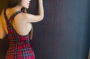 TuiGirl – 一次性满足！林萌萌的原图和裤里丝的双重诱惑！