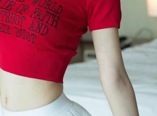UGirls尤果网 – 头晕目眩！尤菲儿和服的图片分享带你进入另一个世界！