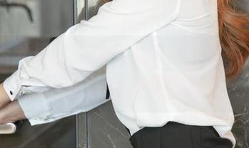 UGirls尤果网 – 收藏张辛苑白衬衫全集，下载后也许会发现新大陆！