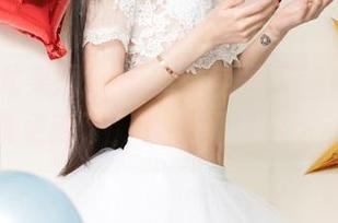 UGirls尤果网 – 听说镂空是艾霓莎的新爱？合集更新了，快来见证这份新宠！