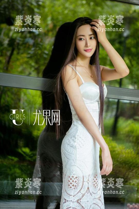 UGirls尤果网 - 呼唤内心的修女：郝晴Grace的写真套图好难以忘却