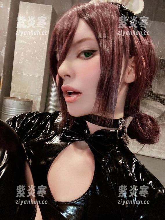 私房照也可以有深意：看Vinnegal如何用美图演绎瑜伽的灵性