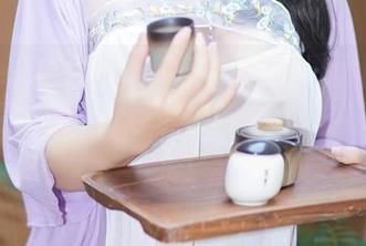 Xiuren秀人网 – 一图胜千言！UU阿文美脚套图，无圣光也能让你经验丰富的腿魔法！