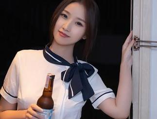 Xiuren秀人网 – 浴室里的icy猪：无圣光官方合集，轻松geticy猪的迷人魅力！
