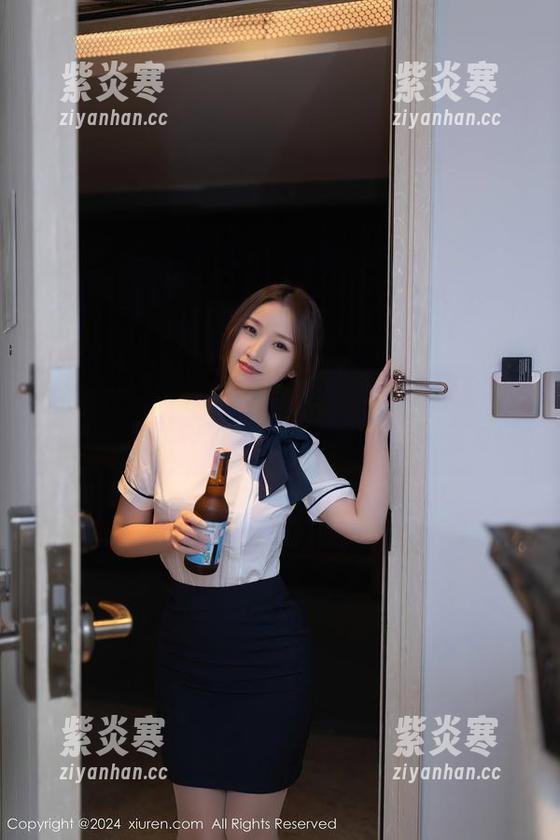 Xiuren秀人网 - 浴室里的icy猪：无圣光官方合集，轻松geticy猪的迷人魅力！