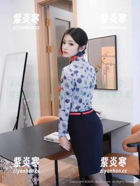 Xiuren秀人网 - tina_甜仔空姐全套，可别被这甜美外表蒙了眼哦，别有洞天呢。