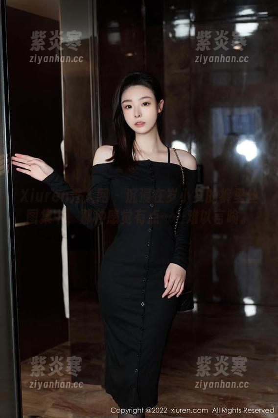 Xiuren秀人网 - 沉浸在岁小岁的裤里丝图集中，那种感觉有点……难以言喻。