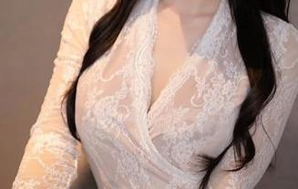Xiuren秀人网 – 这些高清照片里，模特悦悦和她的浴缸，有种说不出的默契。