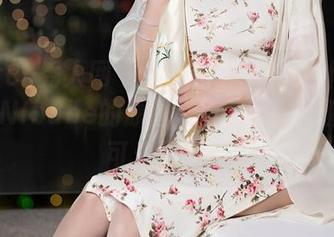 Xiuren秀人网 – 偷偷告诉你：女仆糯美子MINIbabe的原图写真，甜到发腻，太可爱了吧！