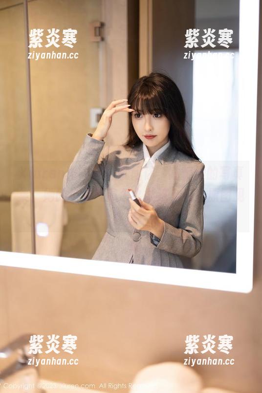 Xiuren秀人网-陆萱雅 Xiuren秀人网 - 就问你,陆萱雅的写真集,她的少女气息怎么能这么浓?原图见真章!