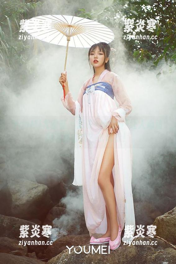 YouMi尤蜜荟-柚柚酱 YouMi尤蜜荟 - 泳衣+柚柚酱=让人心动的写真公式?试试看!