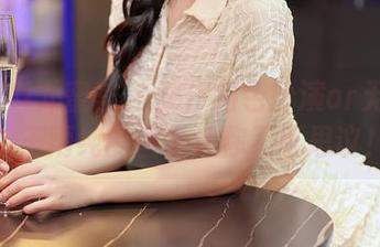 YouMi尤蜜荟 – 女仆角色扮演or无圣光？王雨纯的图集让你不可思议！