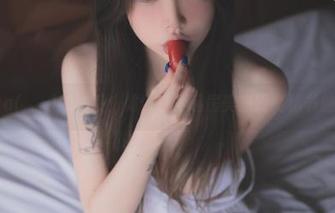 Yuka(유카)的秘笈：如何利用私房美图提高秘书魅力？