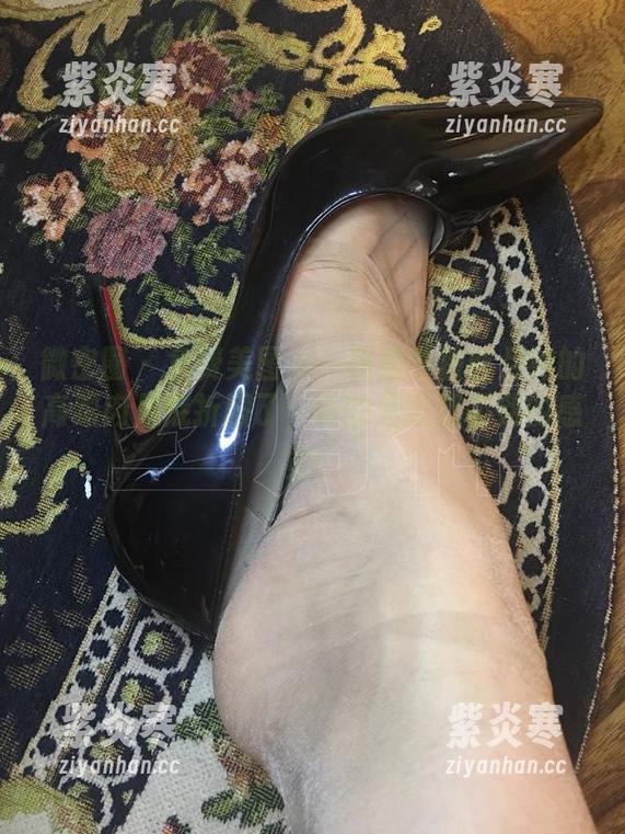 丝月神 微密圈 - 免费美图——我居然被丝月神的高跟肉足底折服了,真的是意想不到的感觉!