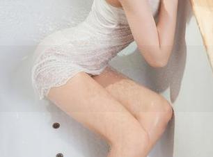 丽柜 – 合集来了！尔尔的丝柔护理：看着就觉得身体有点软了！