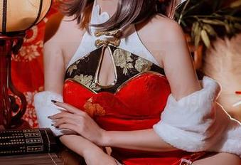 想不到二佐Nisa的私拍里，大象竟然秀了一把游泳技巧，原图绝对值得一看！