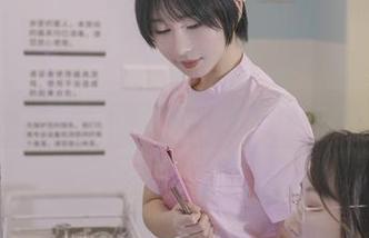 白丝作品太绝了！云溪溪让你在观看中瞬间提升审美！