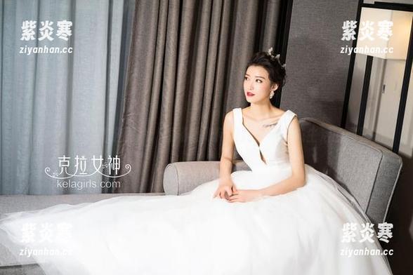 克拉女神 - 精选图片：看杨暖如何把豹纹演绎成生活的调味品
