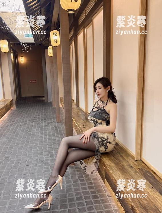 微密圈 - 看！周妍希穿上旗袍，内购无水印，真是无圣光的绝佳选择！