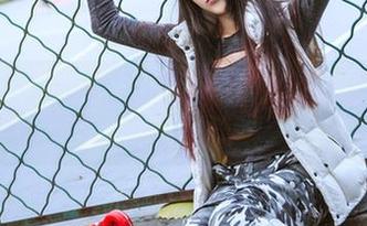 头条女神 – 小晴子居家秀：来看看更新后的平凡与不凡！