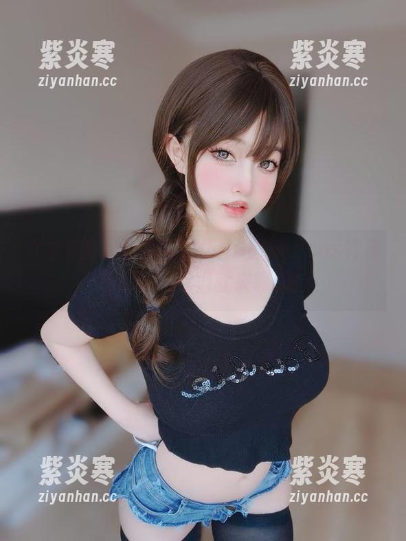 女主K的蓝色泳装女仆HD画质，cos完美不过分，我们就来聊聊！