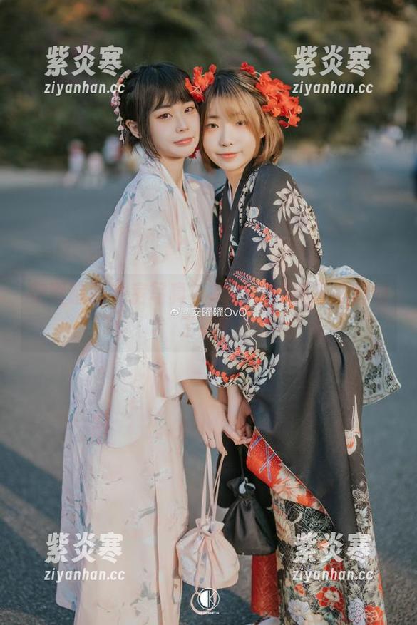 安曜曜的私房写真，喂，你的制服准备好了吗？
