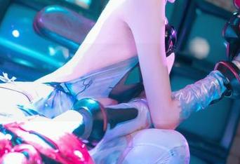 最新安食Ajiki少女Cos，谁说宅女就不能美翻天？