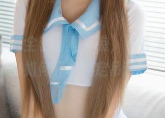 尤蜜荟 – “全套写真来袭，看看土肥圆Carol如何轻松搞定吊带！“