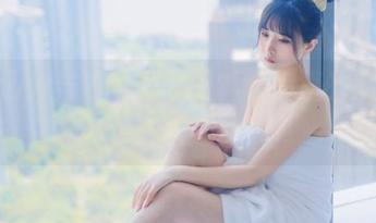 念雪ww与蝶与刀，写真作品里的隐喻好像越来越多了