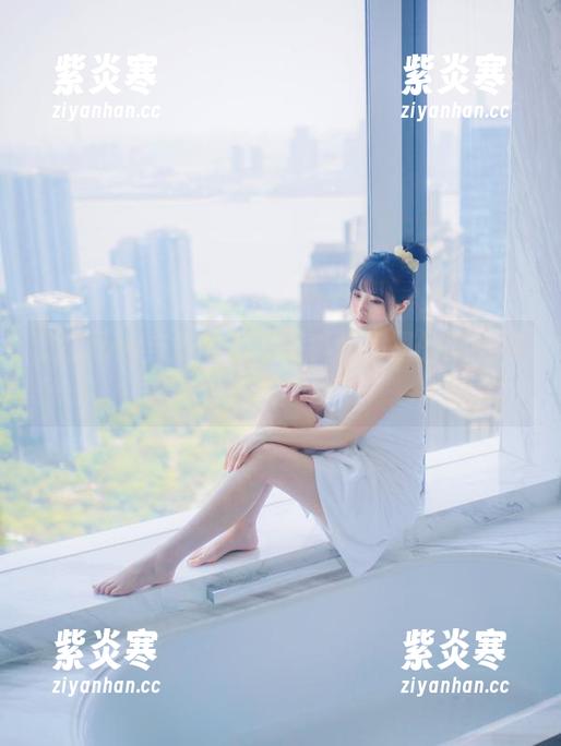 念雪ww与蝶与刀，写真作品里的隐喻好像越来越多了