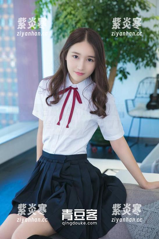 推女神-施忆佳Kitty酱 推女神 - 当施忆佳Kitty酱穿上礼服:高清合集,眼睛都有点懵了