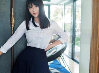 推女郎 – Rita的万圣节探险：高清图片中隐藏的幽默和小诡计！