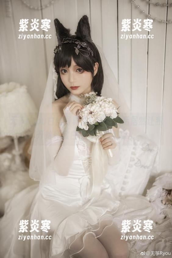 无筝ryou白丝写真集：下载之后居然让我开始怀念白色丝袜的灵魂！