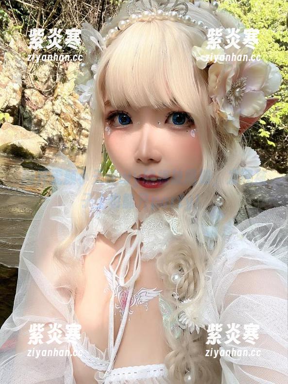 翻开无颜小天使wy的棉袜图册，发现袜子上也能开party！