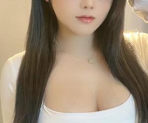 微密圈 – 一起观看是可馨吖的死库水，感受那扑面而来的真实与幽默！