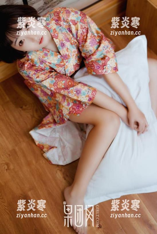 果团网 - 最新分享：看裴希西女仆写真，谁说女仆不能当偶像？