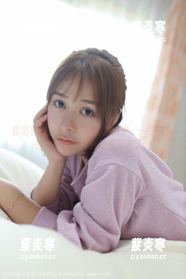 模范学院 - 大美妞儿的黑白梦：一组在线图片，感觉时光都慢下来了。