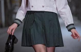 看海克斯科技小蛋糕的牛牛和服图集分享，感受那种微妙的氛围