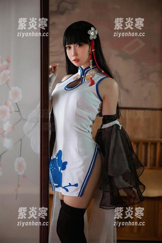 最后的疯狂：最新图库更新，焖焖碳女孩带你进入奇妙的世界！